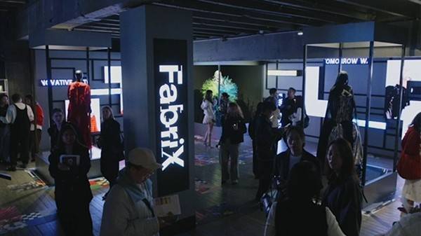 时装周2025策展多感官时装展览开元棋牌